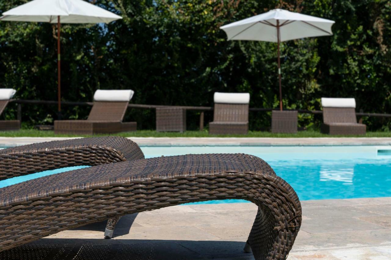Le Maracla Country House Iesi Bagian luar foto
